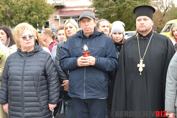 Бердичівська громада віддала шану тим, хто щодня захищає країну від ворога