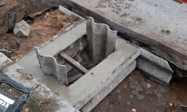 Влаштування зливового колодязя на вулиці Сергія Сіллецького