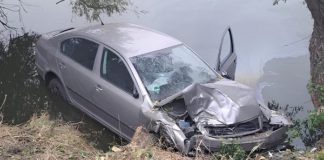 Заїзд до водойми “в комплекті” з пасажирками не оцінили у поліції Заїзд до водойми "в комплекті" з пасажирками