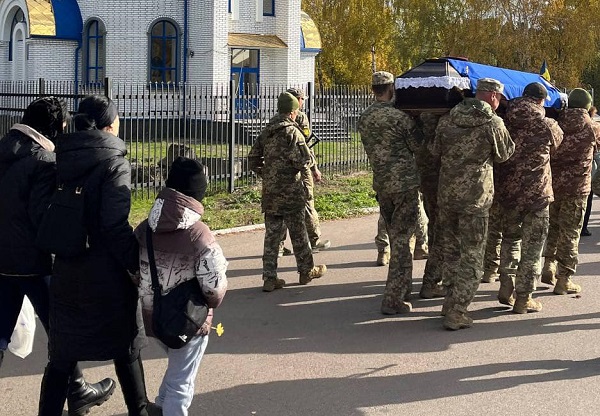 Похорон героя
