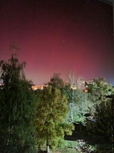 Північне сяйво виникло внаслідок потужного спалаху на Сонці