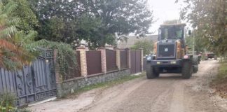 Робота кипить: працівники КП «Бердичівкомунсервіс» продовжують благоустрій міських вулиць Працівники КП «Бердичівкомунсервіс» продовжують благоустрій