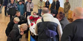 Бердичів попрощався із Захисником Тимофієм Покрасою, який віддав життя за Україну Бердичів попрощався із Захисником Тимофієм Покрасою