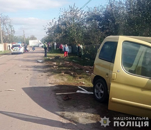 26-річний водій, керуючи автомобілем «Citroen Berllingo», здійснив наїзд на 10-річну місцеву жительку