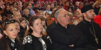 Благодійний концерт на підтримку ЗСУ в селі Мирославка Благодійний концерт на підтримку ЗСУ в селі Мирославка