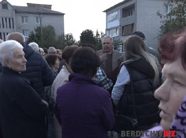 Сергій Орлюк зустрівся з мешканцями Елінгу