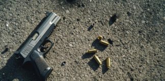 Постріли під час благодійного ярмарку у Бердичівській гімназії №2: поліція затримала зловмисника Постріли під час благодійного ярмарку у Бердичівській гімназії №2