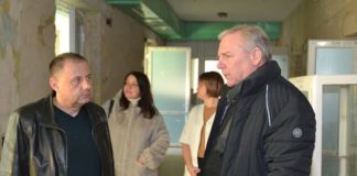 Сергій Орлюк перевірив хід ремонту дитячого відділення Бердичівської лікарні Сергій Орлюк перевірив хід ремонту дитячого відділення