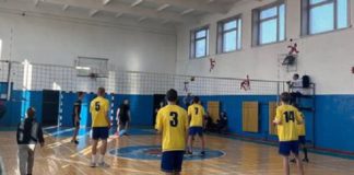 Товариська зустріч з волейболу між командами Романівського та Озадівського ліцеїв Товариська зустріч з волейболу
