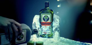 Таємничий еліксир: історія та майстерність Jägermeister Історія та майстерність Jägermeister