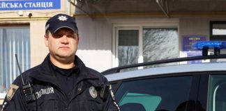Шахраї вкрали 30 тис. грн у пенсіонера Бердичева: підтримали Поліцейський офіцер Гришковецької громади Сергій Кравець