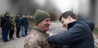 У Бердичеві вшанували артилеристів: нагородження військовослужбовців 26-ї артилерійської бригади У Бердичеві вшанували артилеристів