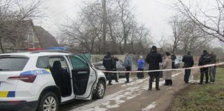 Жорстоке вбивство у Бердичеві: поліція затримала трьох підозрюваних Жорстоке вбивство у Бердичеві