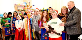 Різдвяна коляда у Бердичівській міській раді Різдвяна коляда у Бердичівській міській раді