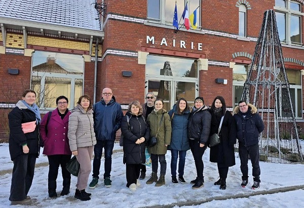 Семенівська громада працює, а її делегація вже у Франції