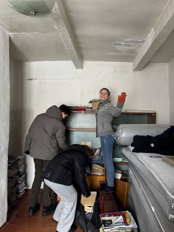 Завдяки спільним зусиллям місцевої молоді та друзів