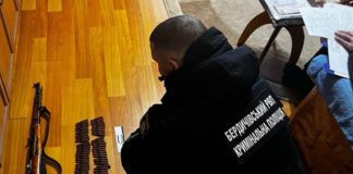 На Бердичівщині вилучили значний арсенал зброї На Бердичівщині вилучили значний арсенал зброї