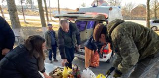 Семенівська громада зібрала домашні запаси для захисників України Семенівська громада зібрала домашні запаси для захисників України