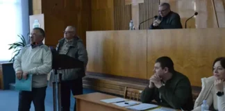 У Бердичеві з 31 березня буде припинена очистка стічних вод через фінансові проблеми ТОВ «КЕС» У Бердичеві з 31 березня буде припинена очистка стічних вод