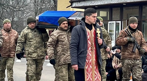 Відбулося прощання з Захисником України Едуардом Зіміним