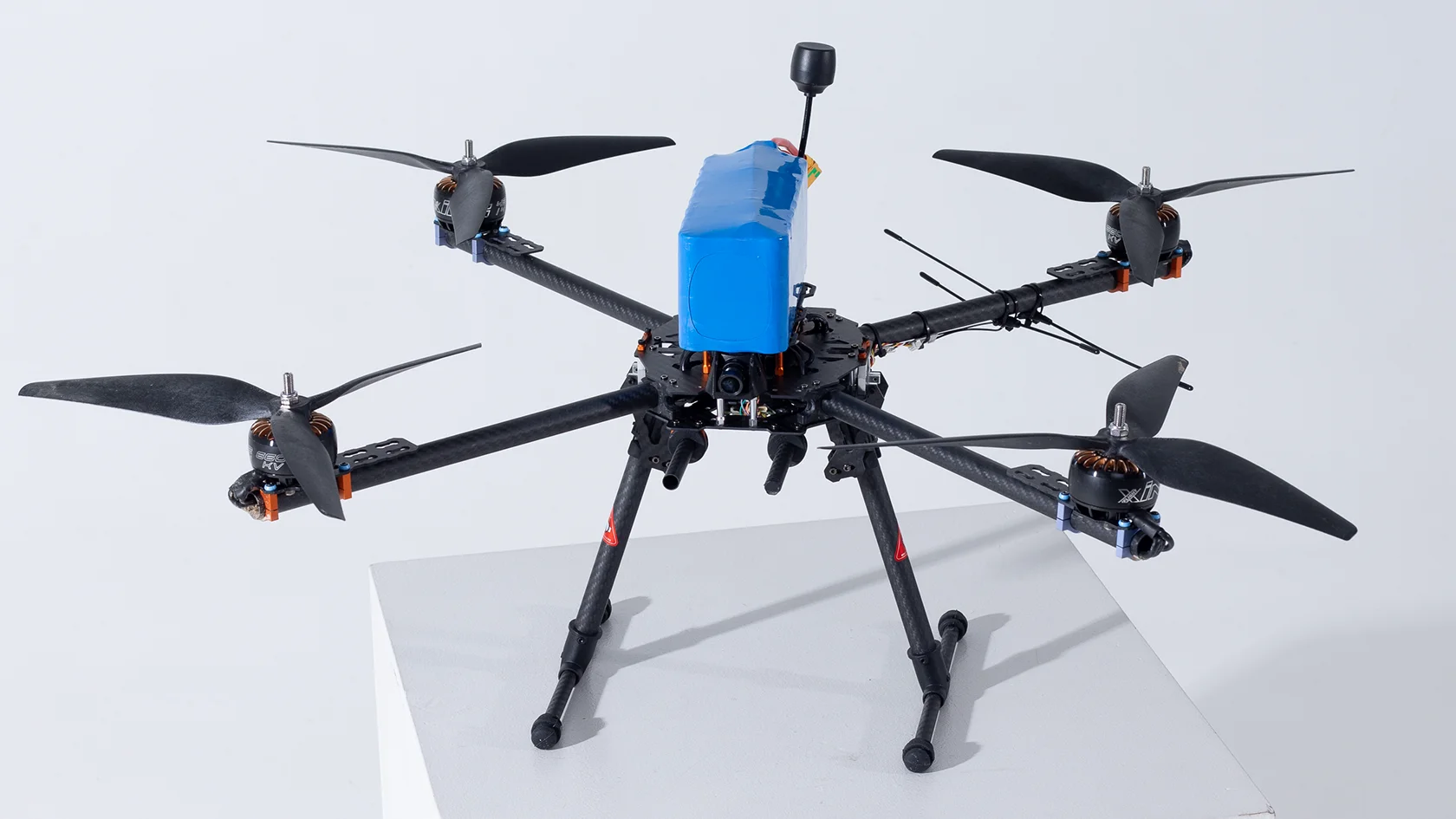 Дрон FPV 16