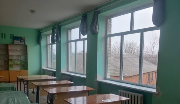 У навчальних закладах Райгородоцької громади замінили 38 вікон