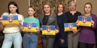 Бердичівська громада вшанувала відвагу нескорених Кримчан Бердичівська громада вшанувала відвагу нескорених Кримчан