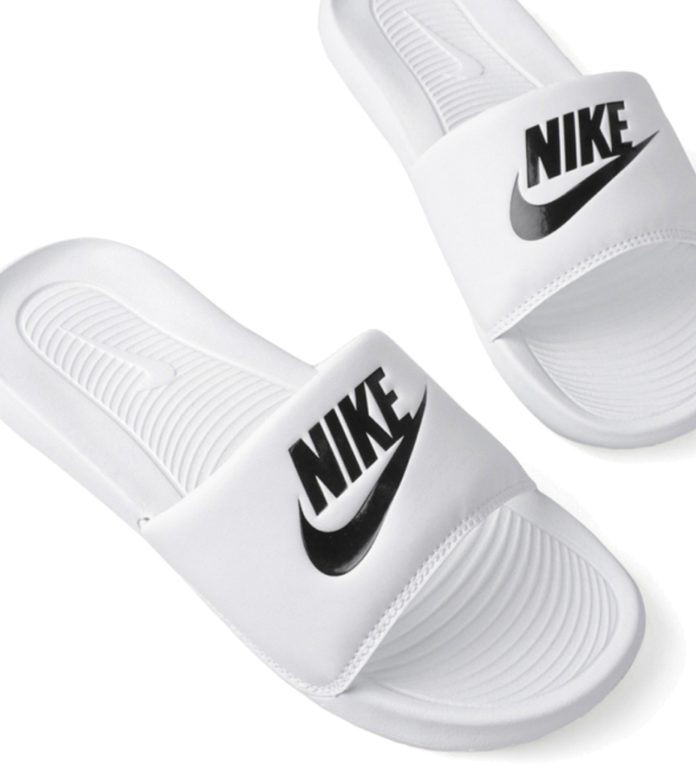 Жіночі шльопанці Nike: комфорт і стиль для активного літа