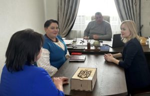 Ірена Лісова привезла ікону та натхнення