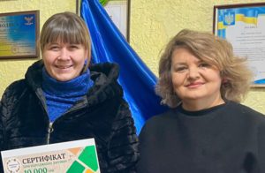 У Семенівській громаді вручили грошові сертифікати