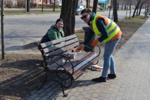 У Бердичеві до місячника благоустрою долучилися