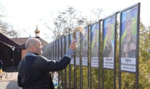 Швайківська громада вшанувала добровольців