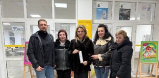 Працівники культури Бердичева передали 42 тисячі гривень на потреби ЗСУ Працівники культури Бердичева передали 42 тисячі гривень на потреби ЗСУ