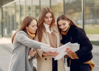 Написання курсових робіт на замовлення: як здати курсову без стресу та перездач Написання курсових на замовлення