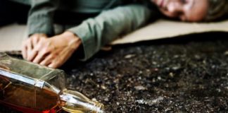 Кроваві посиденьки у Бердичеві: друзі вбивали друга сокирою та молотом Кроваві посиденьки