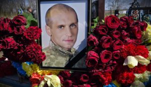 У Семенівській громаді попрощалися із Захисником України Юрієм Васильєвим