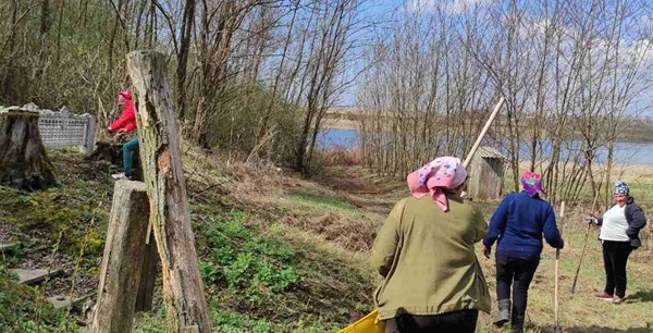 У Слободищі тривають весняні заходи з благоустрою
