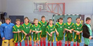 Команда з індор хокею «Старт» дякує Ірені Лісовій за підтримку Команда з індор хокею «Старт» дякує Ірені Лісовій за підтримку