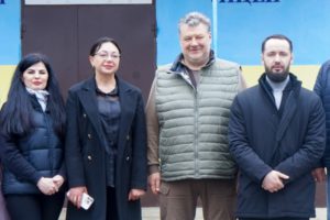 Богдан Кицак перевірив хід робіт у Ружинському ліцеї та передав подарунки школярам