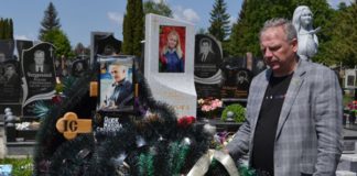 Бердичів у сльозах згадав Миколу Яцюка: художника, педагога, душу міста Бердичів у сльозах згадав Миколу Яцюка