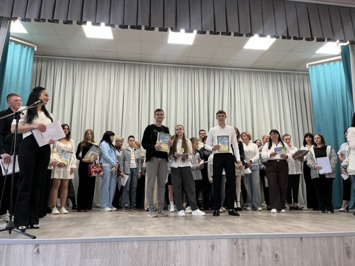 Ліцей «Територія 12» відзначив найкращих учнів 2025 року