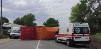 ДТП біля Хажина: рух на трасі Бердичів–Житомир ускладнено ДТП біля Хажина: рух на трасі Бердичів–Житомир ускладнено
