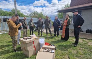 Бердичівські волонтери та Богдан Коляда
