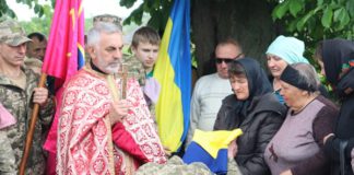 Швайківська громада попрощалася з Героєм Олегом Демченком Швайківська громада попрощалася з Героєм Олегом Демченком