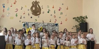 Звітний концерт ансамблю «Старий рояль» у Бердичеві Звітний концерт ансамблю «Старий рояль» у Бердичеві