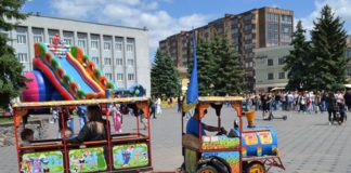 Осінні барви Бердичева: традиції, що оживають у золоті листя Осінні традиції Бердичева