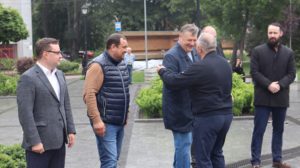 Швайківська громада отримала новий шкільний автобус