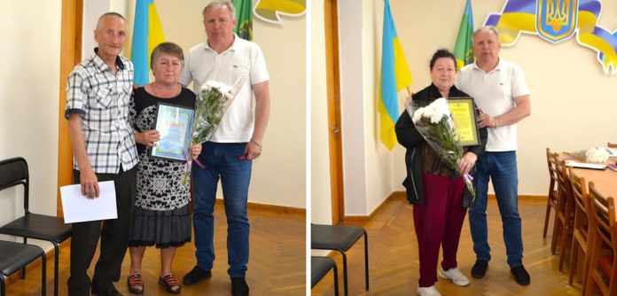 У Бердичеві батьки захисників отримали подяки від військового командування