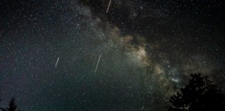 Сьогодні буде найчарівніша ніч червня: як побачити незвичний зорепад та загадати бажання Сьогодні буде найчарівніша ніч червня