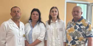 Працівники міської лікарні дякують Юрію Ніколаєнко Працівники міської лікарні дякують Юрію Ніколаєнко